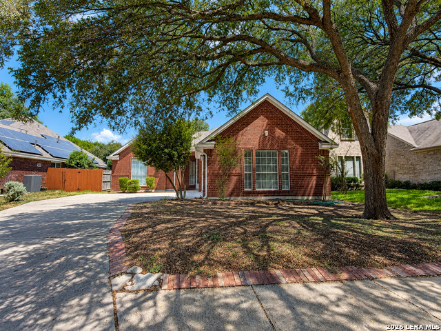 15226 Fall Place Property Photo 2