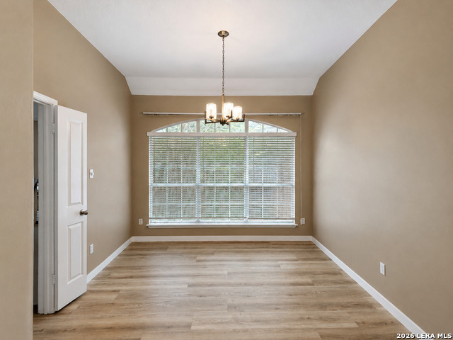 15226 Fall Place Property Photo 5
