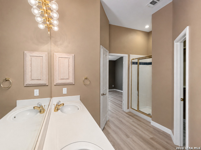 15226 Fall Place Property Photo 18