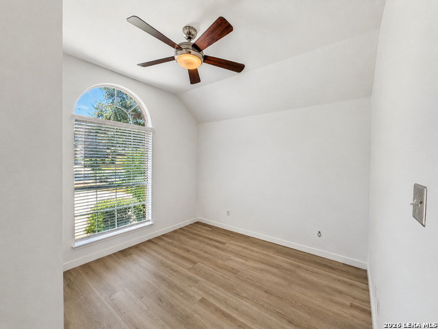 15226 Fall Place Property Photo 23
