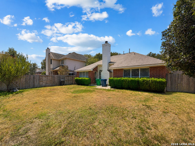 15226 Fall Place Property Photo 26