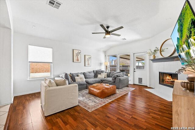 3522 Sausalito Fern Property Photo 3
