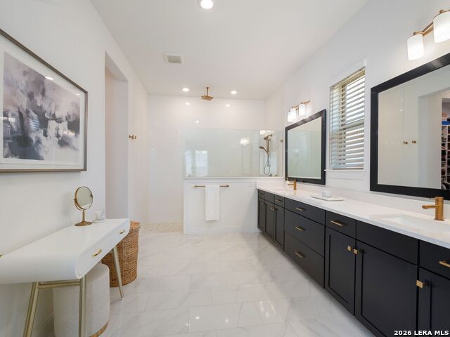 3914 Balentine Property Photo 24