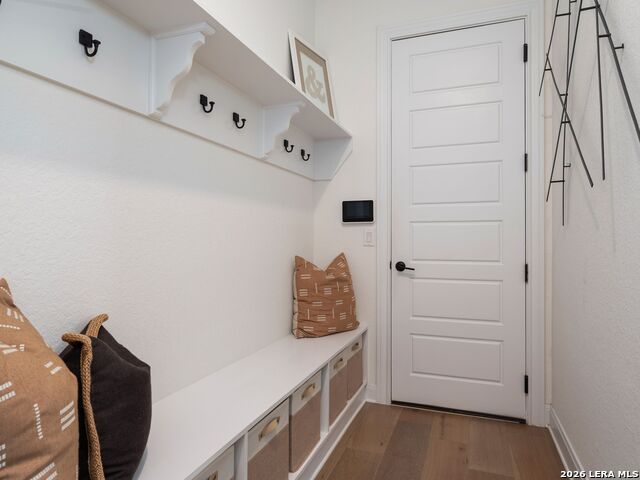 3914 Balentine Property Photo 28