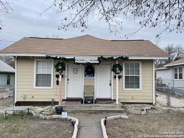 1524 W Craig Pl Property Photo 1
