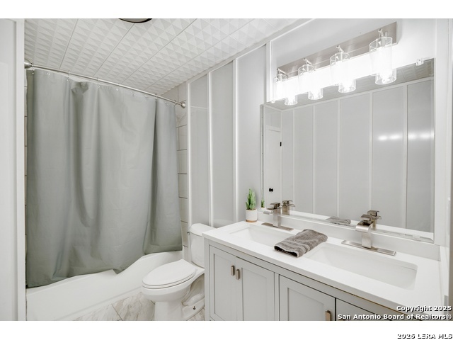 31946 Jay Bird Ln Property Photo 12