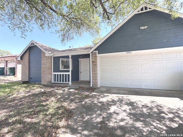 10922 FOREST SMT Property Photo 1
