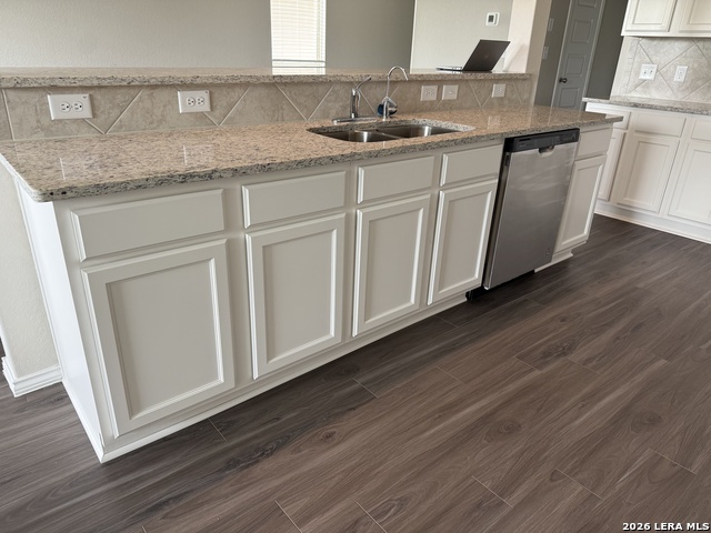 10026 Boulder Opal Property Photo 5