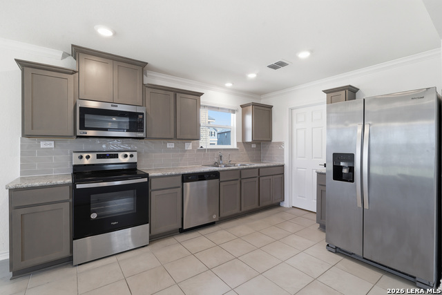 8323 Cactus Wren Hl Property Photo 6