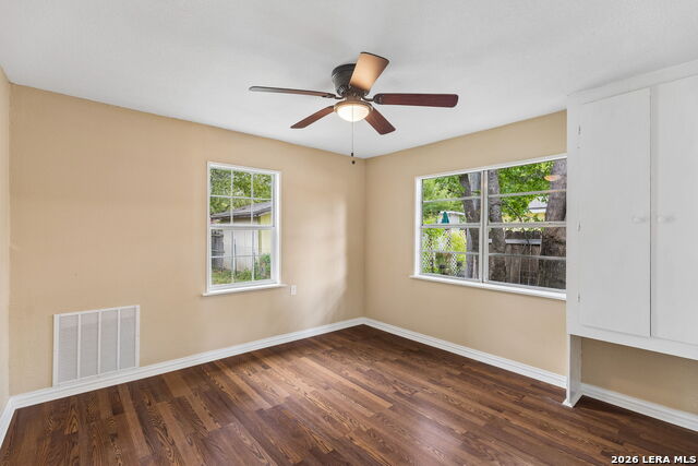 647 Dolle Ave Property Photo 7