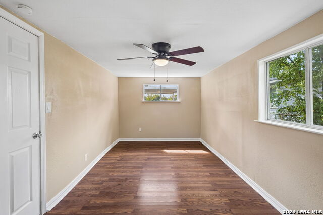 647 Dolle Ave Property Photo 11