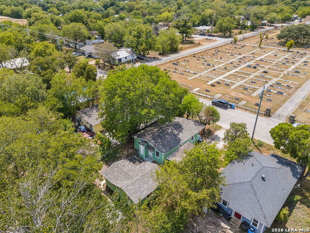 647 Dolle Ave Property Photo 15