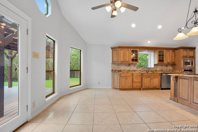 2607 Knights Walk Property Photo 14