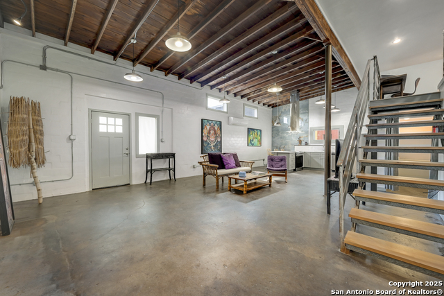 154 Fredericksburg Property Photo 11