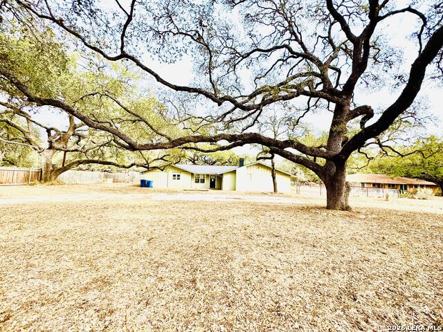 25 Sunrise Dr. Property Photo 1