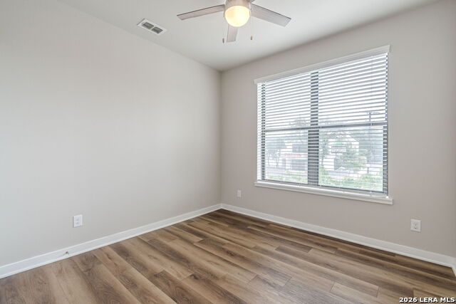 711 S Frio Property Photo 12