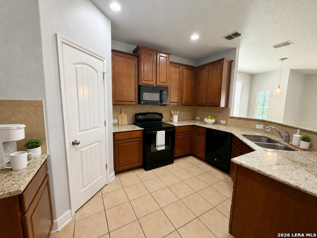 23939 Stately Oaks Property Photo 25