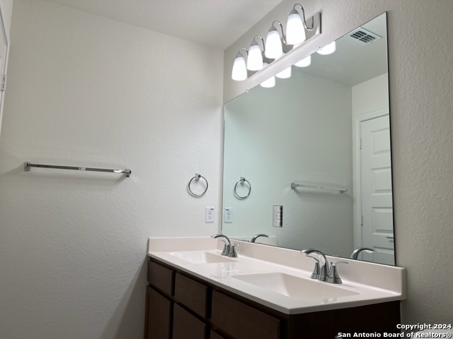 4915 Dalton Bnd Property Photo 10
