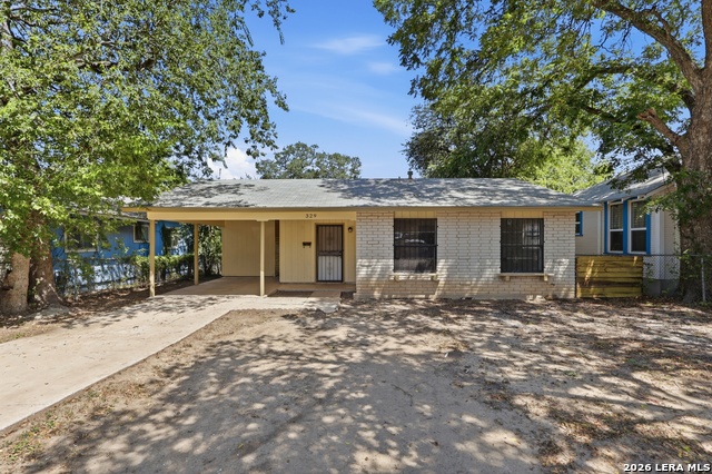 329 Vine Property Photo 1