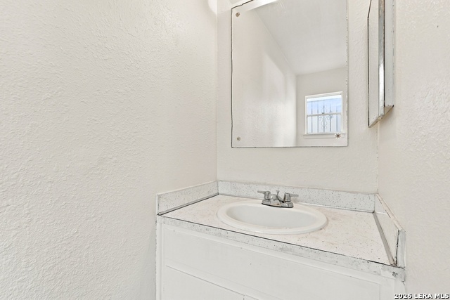 329 Vine Property Photo 20