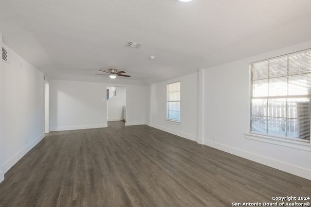234 Spaatz St Property Photo 5