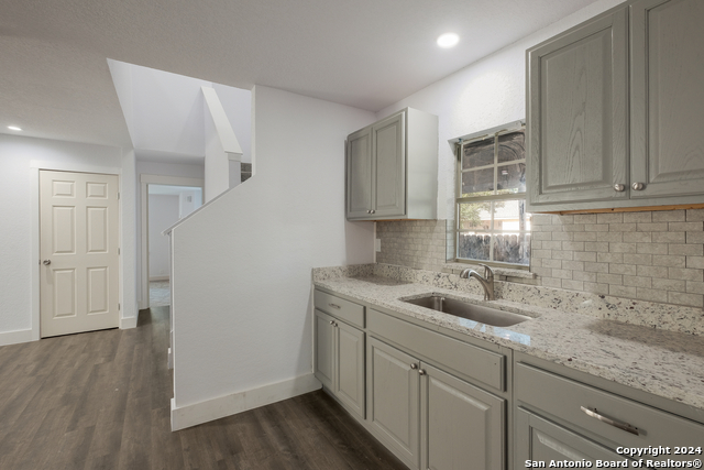 234 Spaatz St Property Photo 11