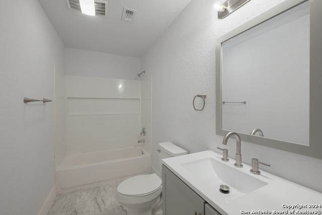 234 Spaatz St Property Photo 18
