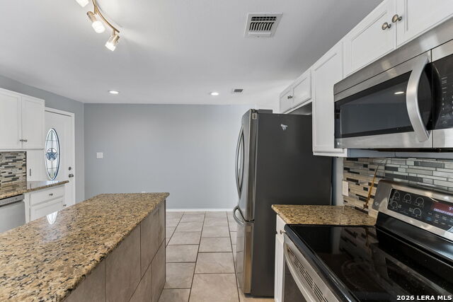 281 N Lone Star Ave Property Photo 20