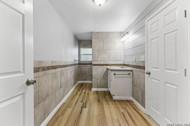 281 N Lone Star Ave Property Photo 27