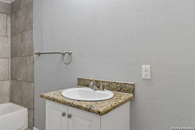281 N Lone Star Ave Property Photo 32