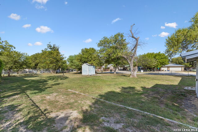 281 N Lone Star Ave Property Photo 35