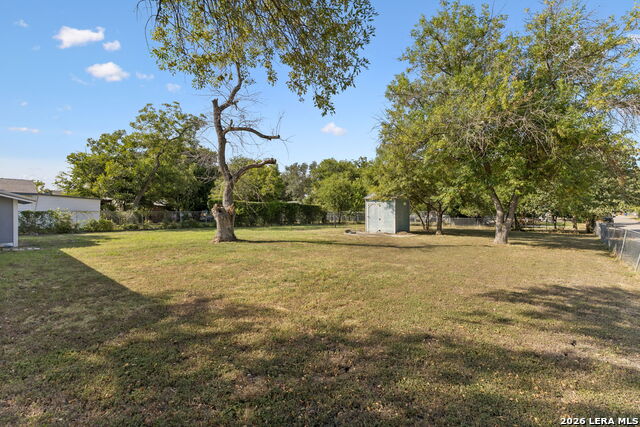 281 N Lone Star Ave Property Photo 39