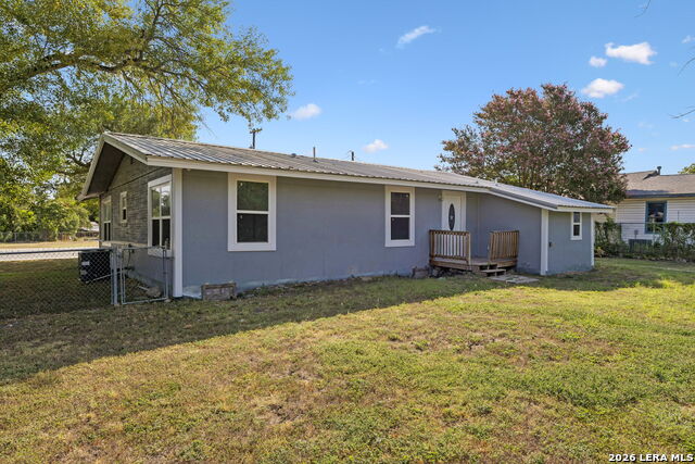 281 N Lone Star Ave Property Photo 40