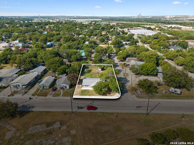 281 N Lone Star Ave Property Photo 43