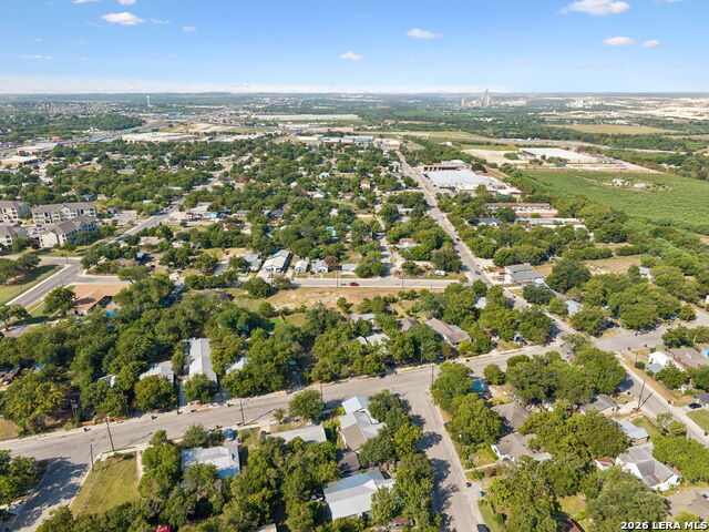 281 N Lone Star Ave Property Photo 45