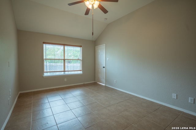 6911 Heathers Way Property Photo 11