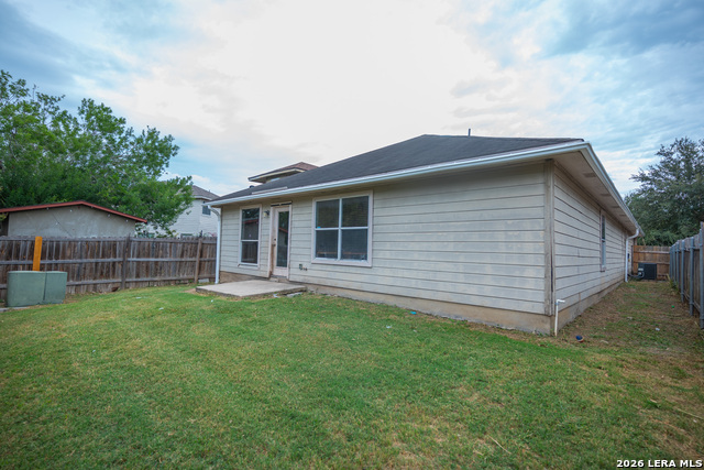 6911 Heathers Way Property Photo 24