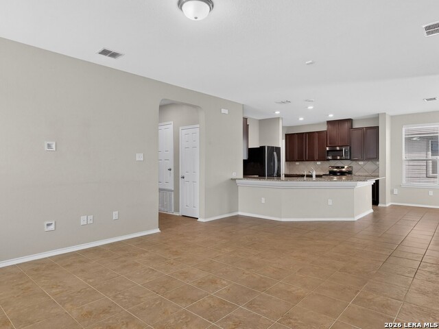 9102 Wind Ter Property Photo 6