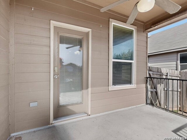 9102 Wind Ter Property Photo 32
