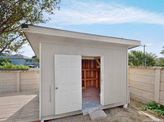 9102 Wind Ter Property Photo 38