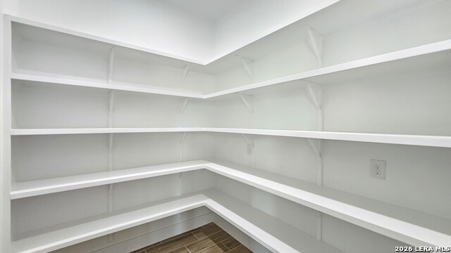 100 Pioneer Trl Property Photo 15