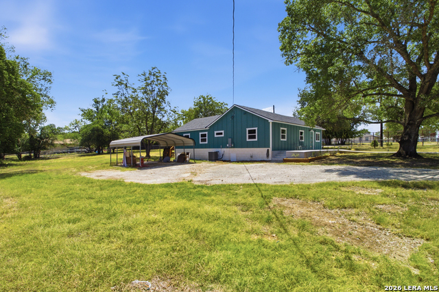 1506 Sycamore St Property Photo 6