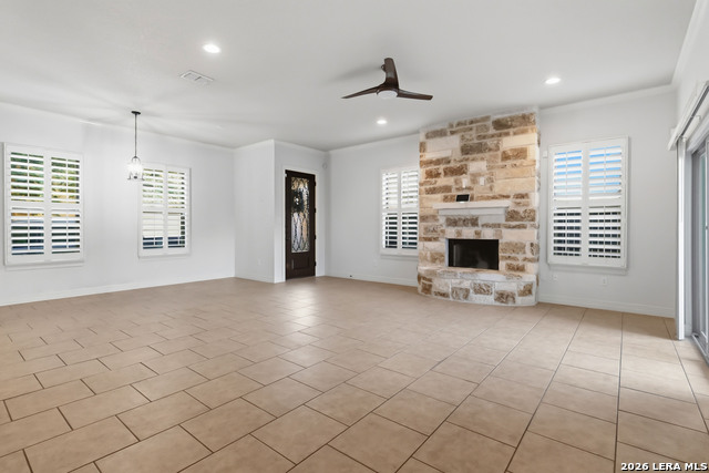 5923 Whitby Property Photo 4