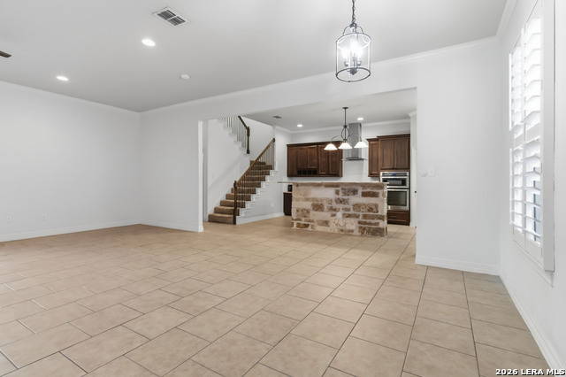 5923 Whitby Property Photo 7