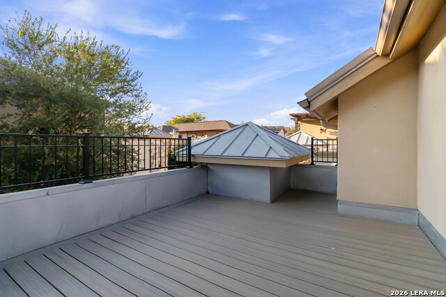 5923 Whitby Property Photo 35