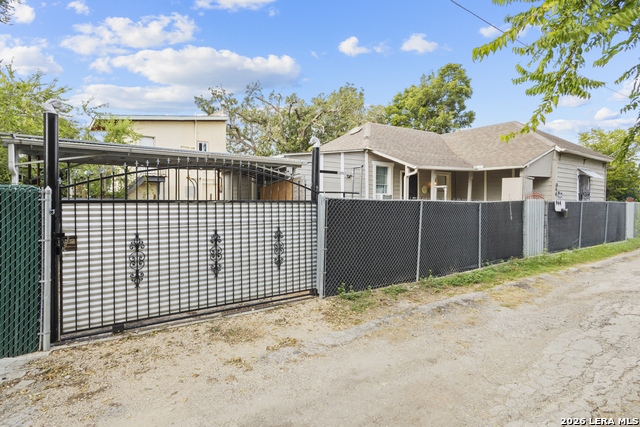944 Briscoe Aly Property Photo 1