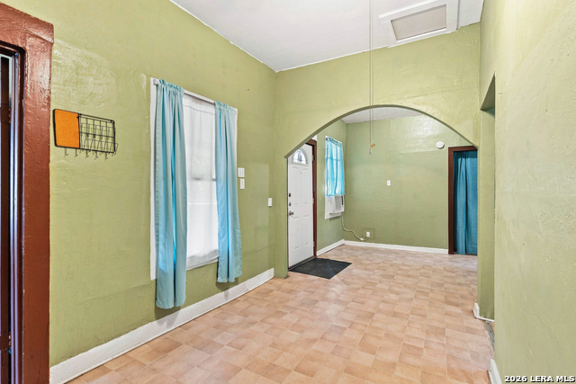 944 Briscoe Aly Property Photo 6