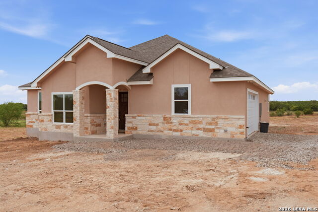 140 Sylashayes Loop Property Photo 3