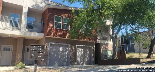 1002 Morningside Dr Property Photo 1