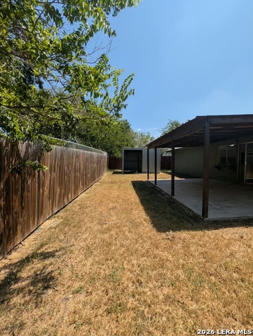 6807 Blue Lake Dr Property Photo 18